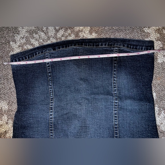 Weather Vane, size Medium, Jean crop top - Picture 10 of 14